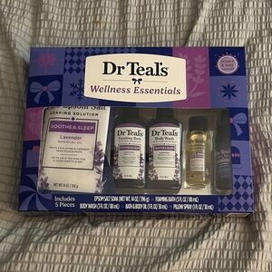 Dr Teal's Wellness Essentials Set NWOT
